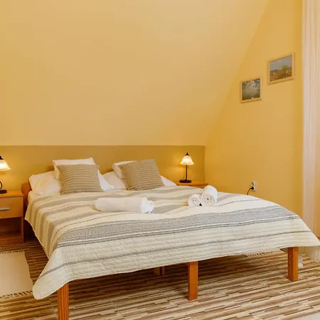 Hanna By Interhome *