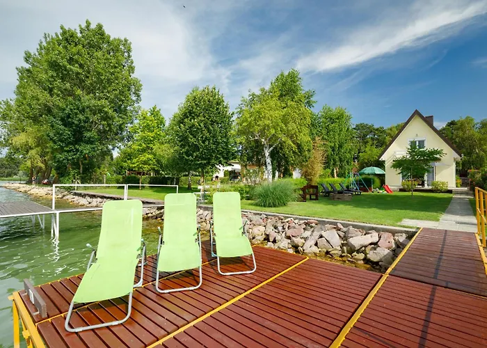 בית נופש Hanna By Interhome בלטונללה